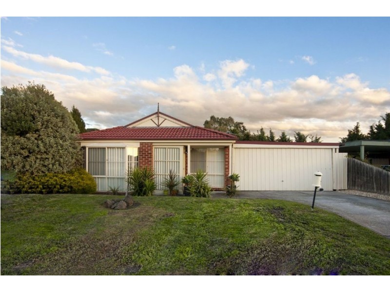 4 Beech Place, Hallam VIC 3803