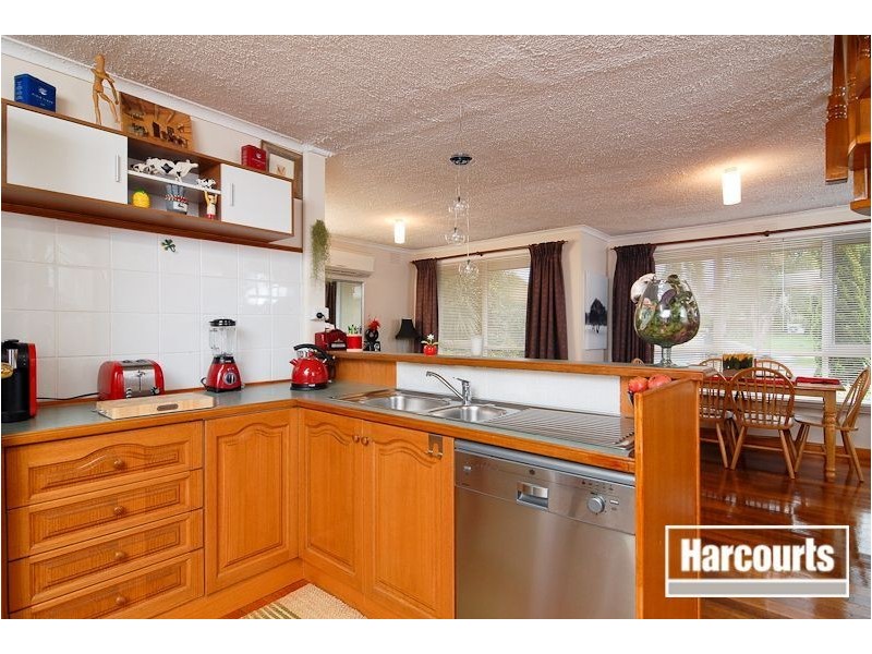 12 Trentwood Road, Narre Warren VIC 3805