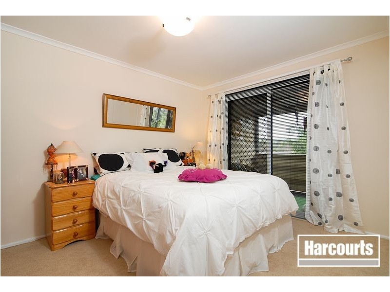 12 Trentwood Road, Narre Warren VIC 3805