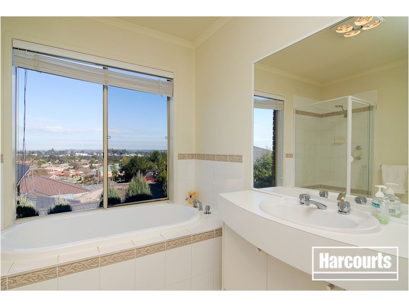 5 Coachwood Crescent, Narre Warren VIC 3805