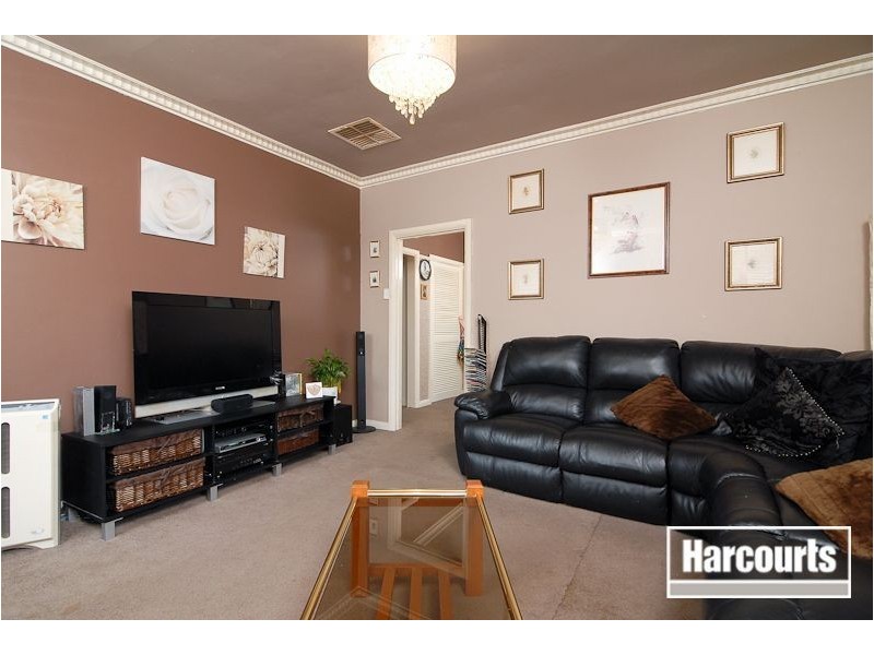22 King George Parade, Dandenong VIC 3175