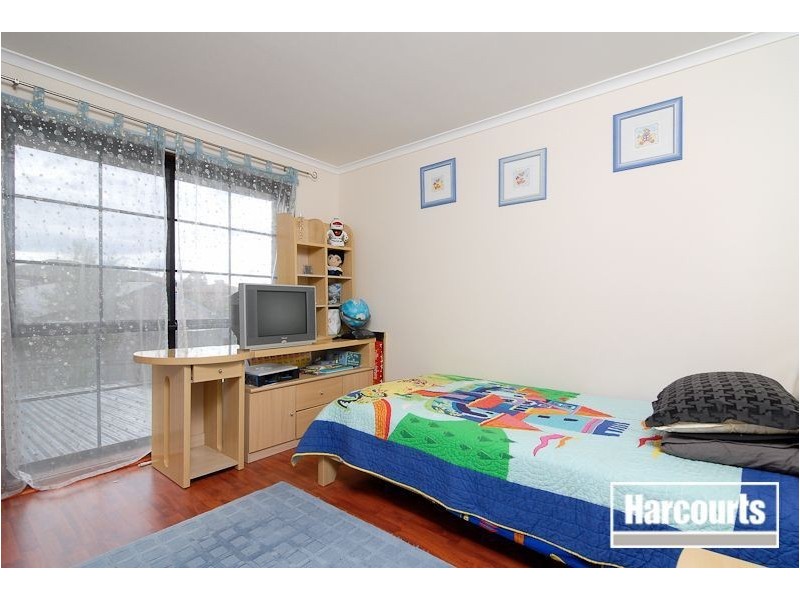 227 James Cook Drive, Endeavour Hills VIC 3802