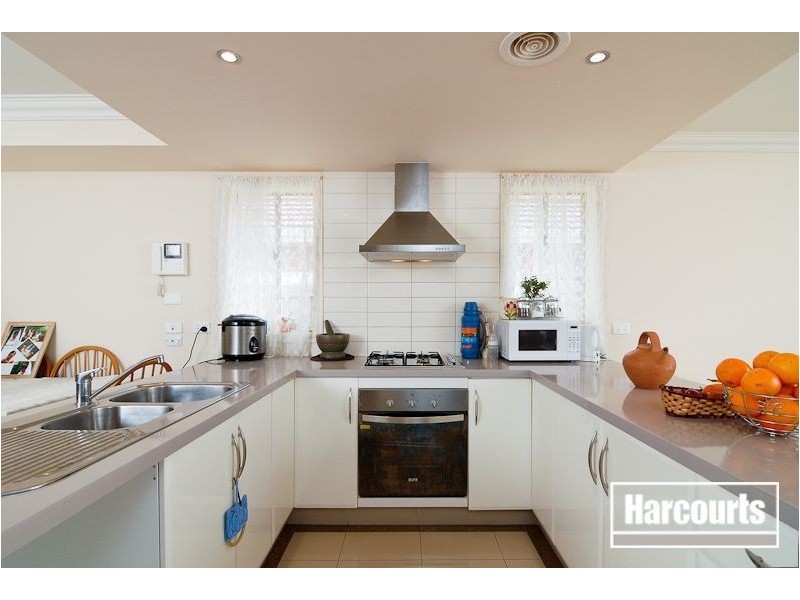 2/57 Hemmings St, Dandenong VIC 3175