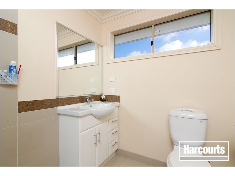 2/57 Hemmings St, Dandenong VIC 3175