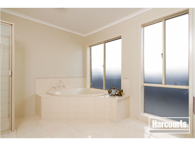 15 Tanami Court, Narre Warren South VIC 3805