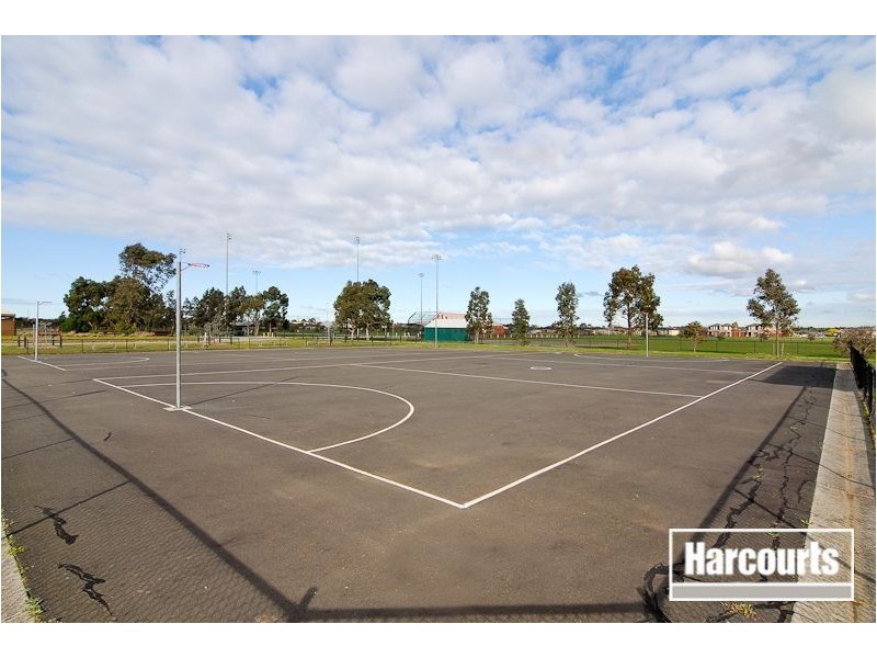 5 Kate Elizabeth Avenue, Berwick VIC 3806