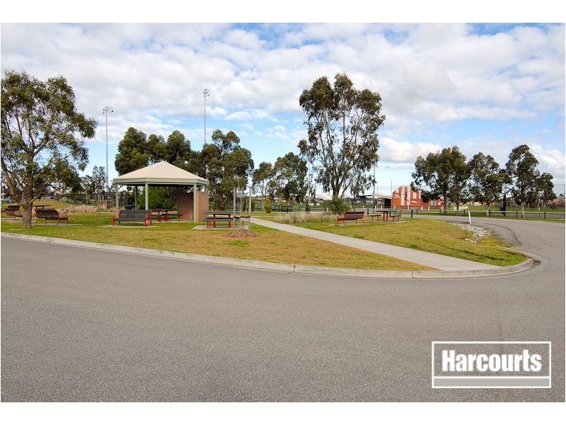 5 Kate Elizabeth Avenue, Berwick VIC 3806