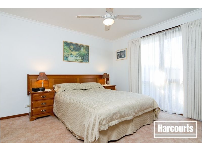 24 Weeden Crescent, Hallam VIC 3803
