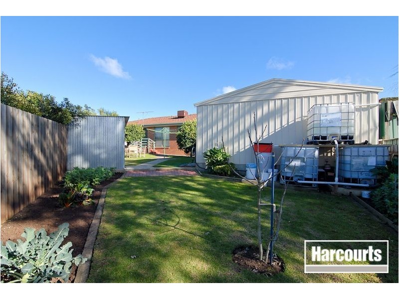 24 Weeden Crescent, Hallam VIC 3803
