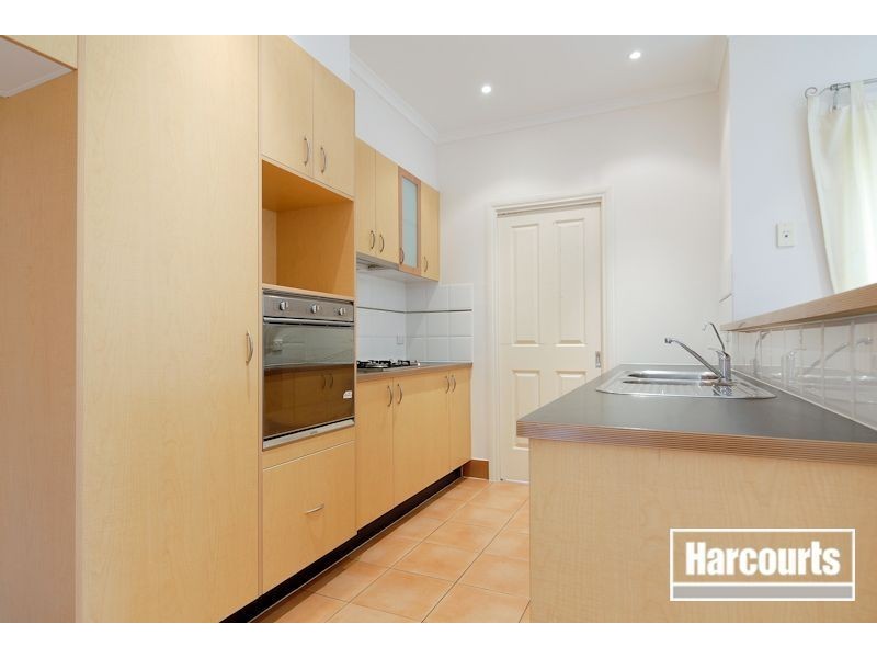 27 Amhurst Drive, Narre Warren South VIC 3805