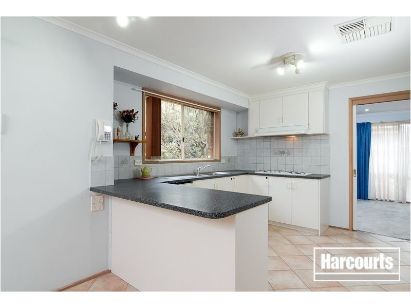 24 Cottswold Avenue, Narre Warren VIC 3805