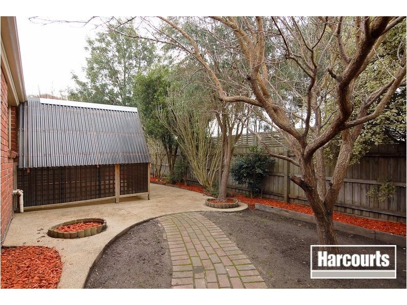 24 Cottswold Avenue, Narre Warren VIC 3805