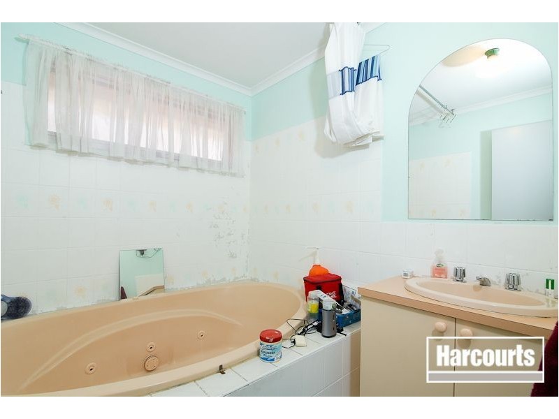 53 Toirram Crescent, Cranbourne VIC 3977