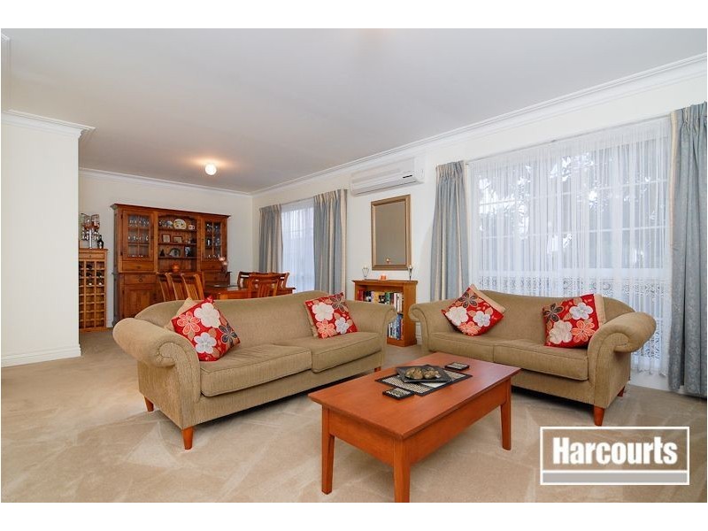 106 Robjant Street, Hampton Park VIC 3976