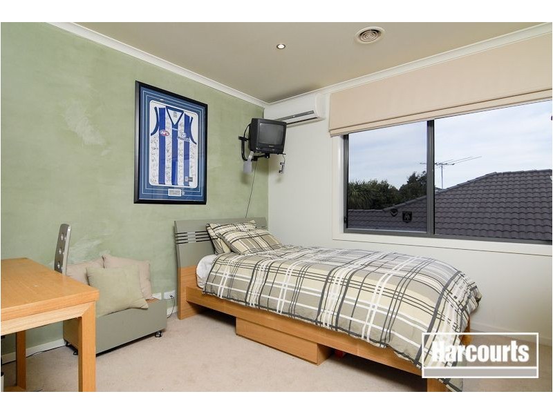 42 Bridgewater Boulevard, Berwick VIC 3806