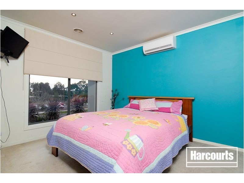 42 Bridgewater Boulevard, Berwick VIC 3806