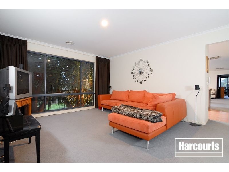 63 Seebeck Drive, Narre Warren South VIC 3805