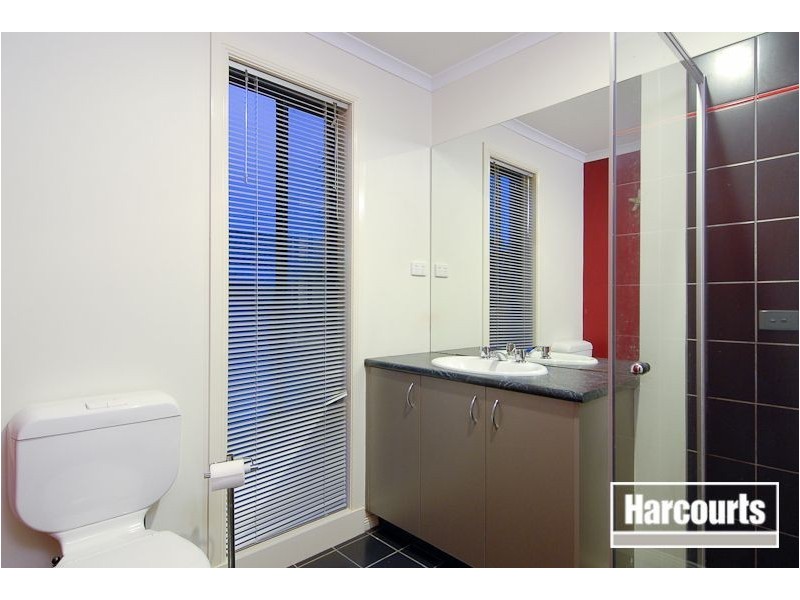 63 Seebeck Drive, Narre Warren South VIC 3805