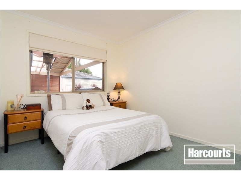 29 Cottswold Ave, Narre Warren VIC 3805