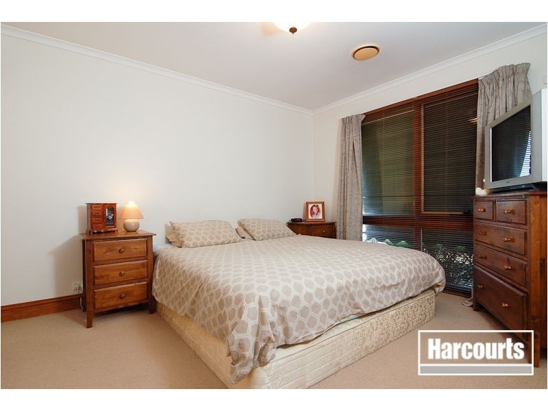 12 George Chudleigh Drive, Hallam VIC 3803