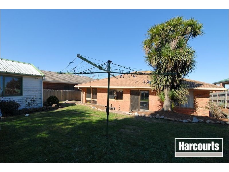 12 George Chudleigh Drive, Hallam VIC 3803