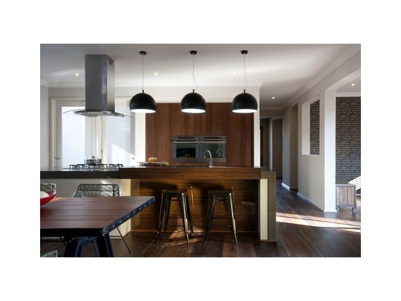 118 Percheron Way, Clyde North VIC 3978