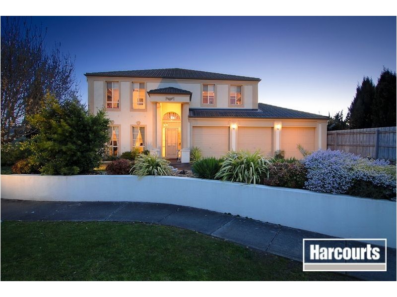5 Floral Gardens, Narre Warren South VIC 3805