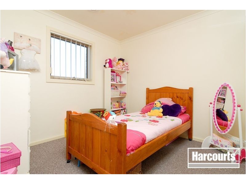 3/52 Shinners Ave, Berwick VIC 3806