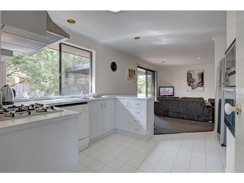 2 Boomerang Court, Narre Warren South VIC 3805