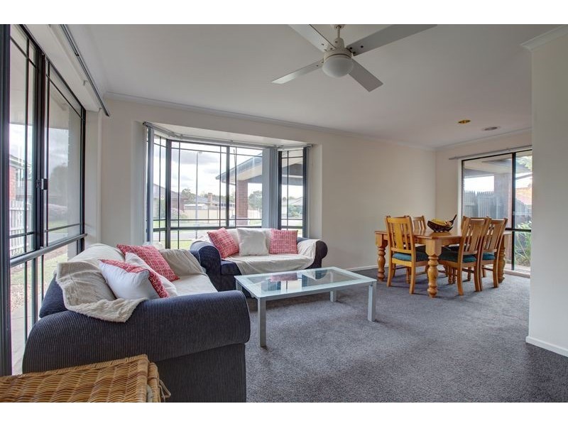 2 Boomerang Court, Narre Warren South VIC 3805