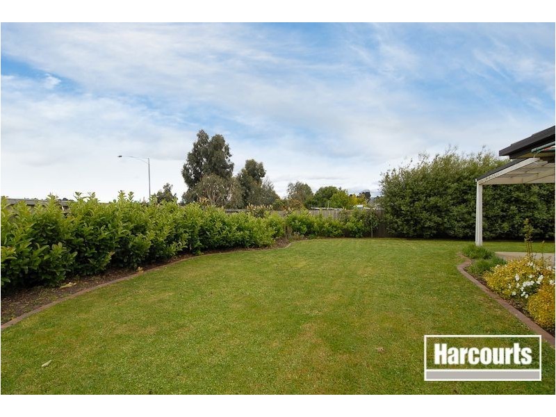13 Applegum Court, Narre Warren VIC 3805