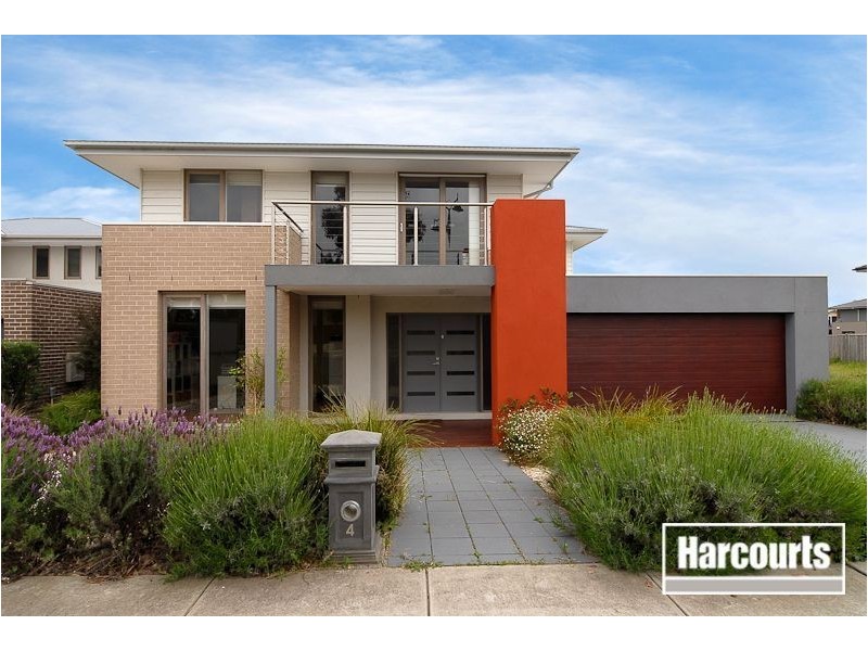 4 Sierra Boulevard, Cranbourne North VIC 3977