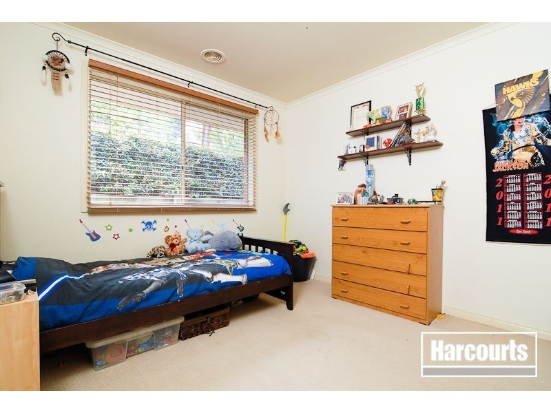 28 Kuranda Crescent, Berwick VIC 3806