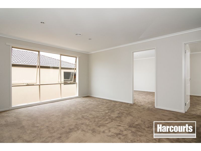 22 Bethune Drive, Hampton Park VIC 3976