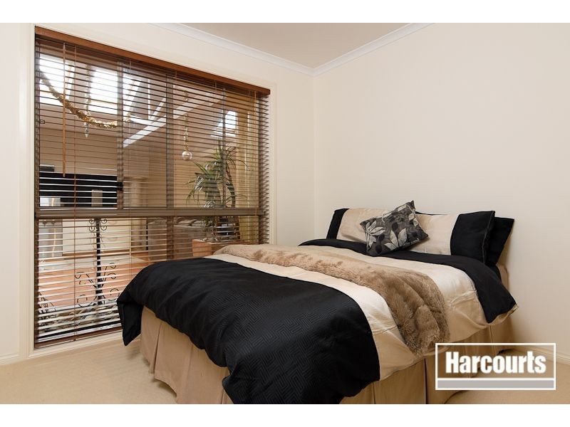 4 Kendall Drive, Narre Warren VIC 3805