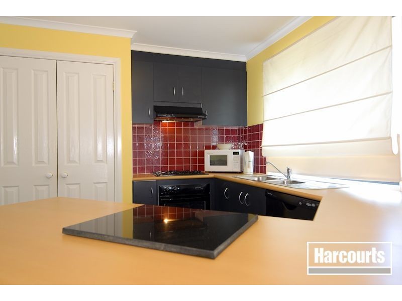 18 Riverglen Road, Berwick VIC 3806