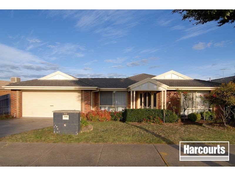 70 Galloway Drive, Narre Warren South VIC 3805