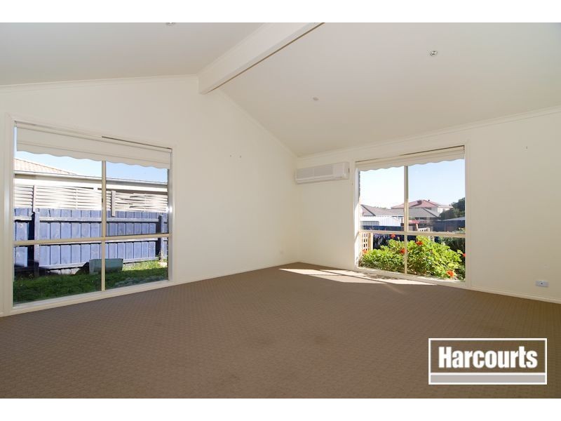 70 Galloway Drive, Narre Warren South VIC 3805