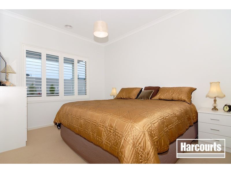 7 Discovery Avenue, Cranbourne North VIC 3977