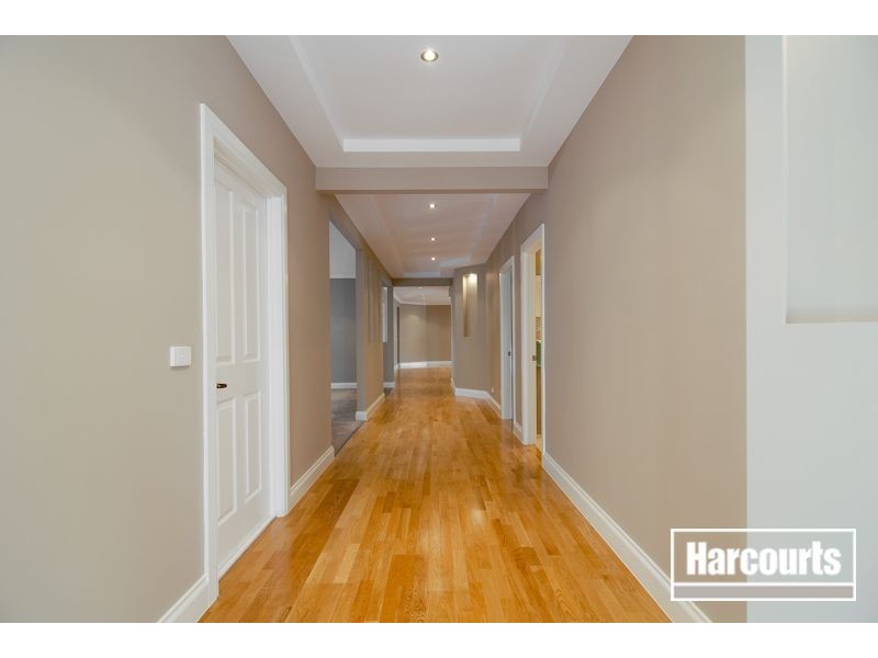 70 Scenic Drive, Beaconsfield VIC 3807