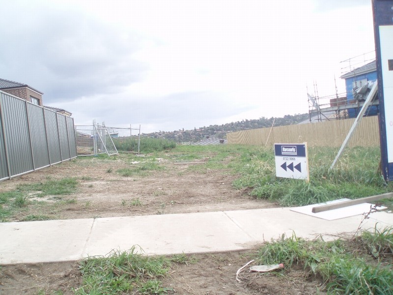 56 Regent Avenue, Mooroolbark VIC 3138