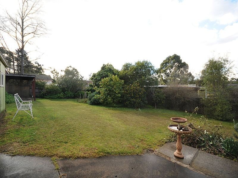 84 Mount view Parade, Croydon VIC 3136