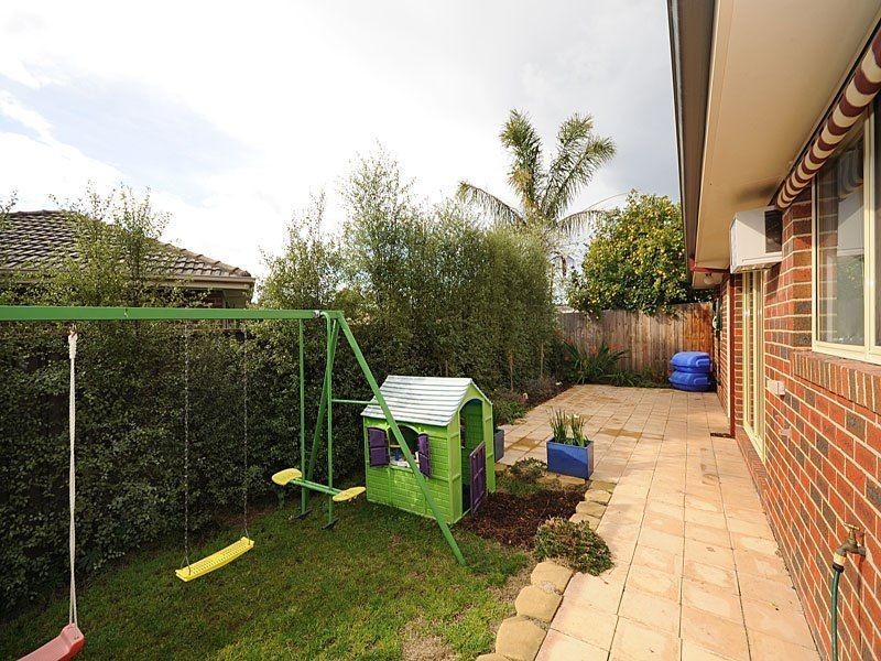 2/4 Jillian Street, Mooroolbark VIC 3138