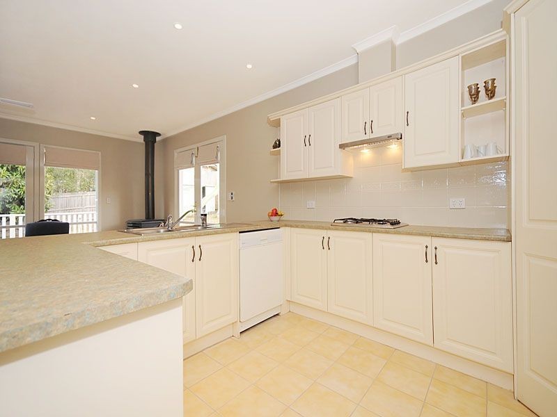 36 Ervin Road, Kilsyth VIC 3137