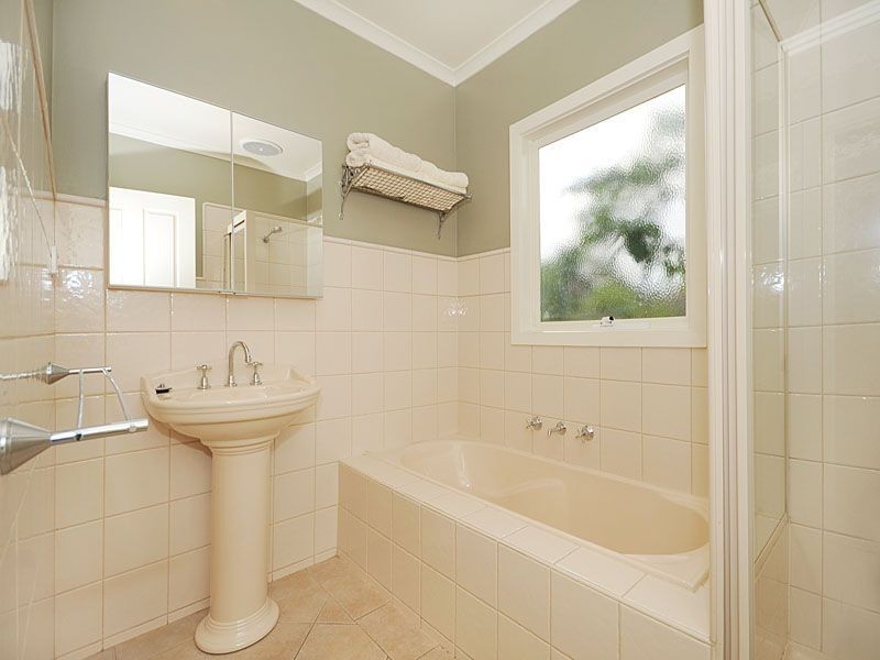 36 Ervin Road, Kilsyth VIC 3137