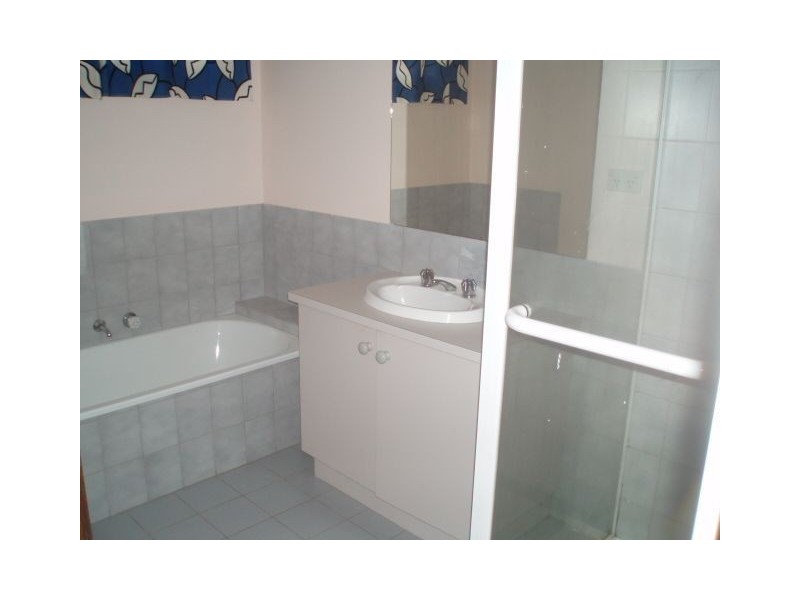 13 Rangeview Road, Boronia VIC 3155