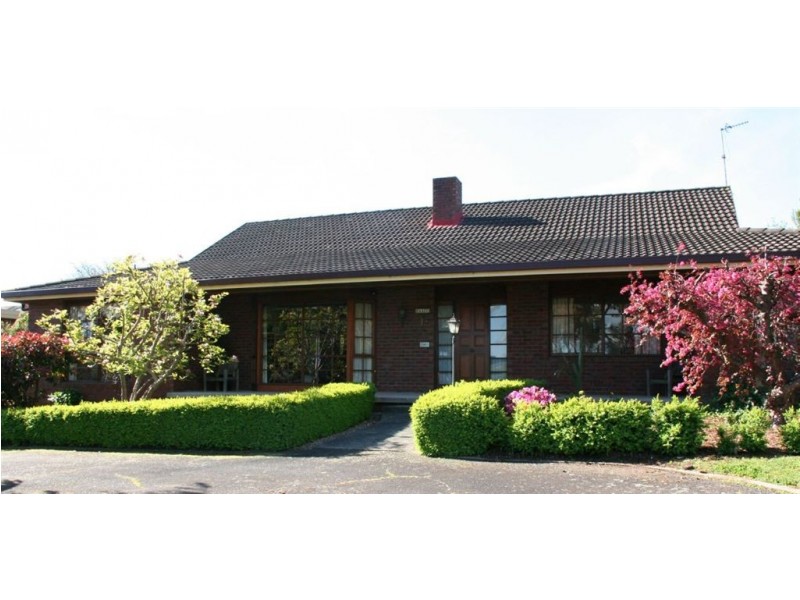 12 River Road, Ulverstone TAS 7315
