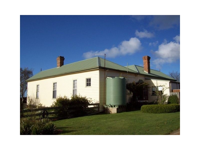 33 Daveys Road, West Pine TAS 7316