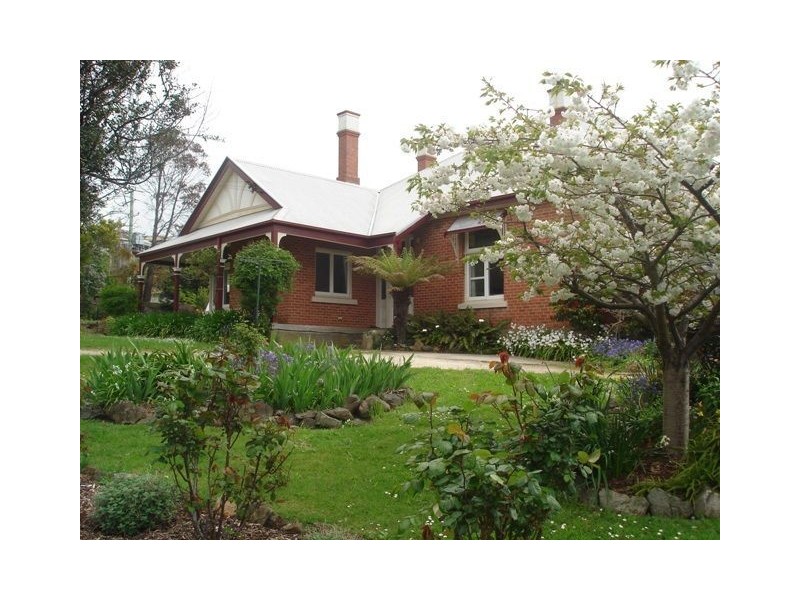 17A Main Road, Penguin TAS 7316