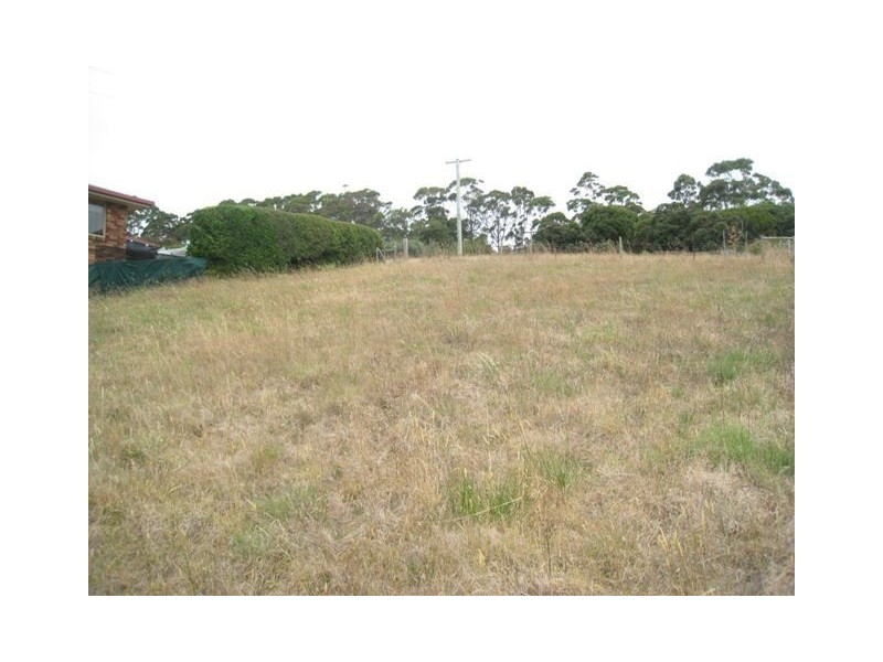 20 South Road, Penguin TAS 7316